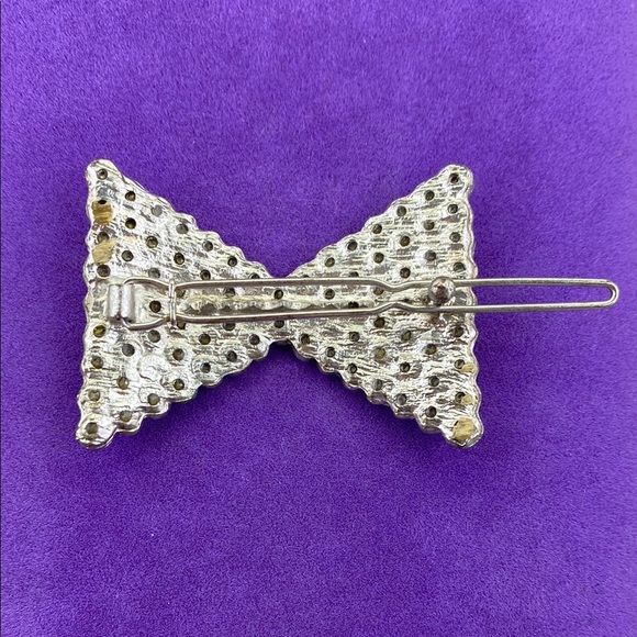 💛 Sparkling Bow Hair Clip - Picture 2 of 3